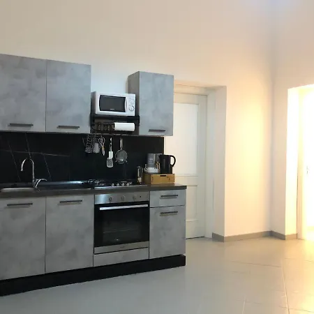 Cleopatra Πανσιόν 3*